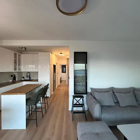Magnificent Lux View Apartment *
