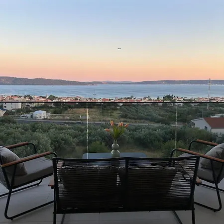 Apartment Magnificent Lux View Kastela