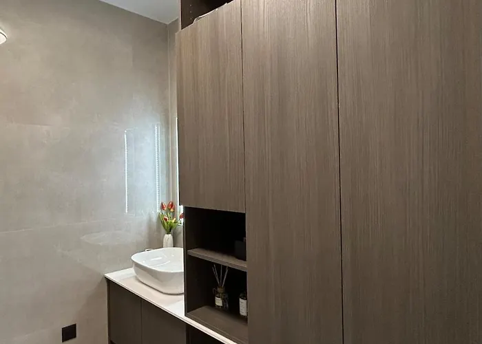 Magnificent Lux View